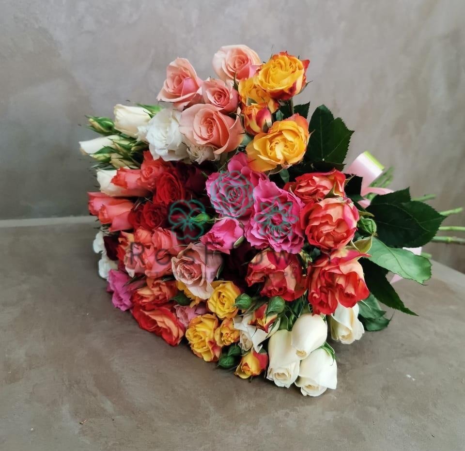 Букет цветов из: Розы в Невели