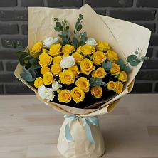 Букет цветов из:  Розы в Невели