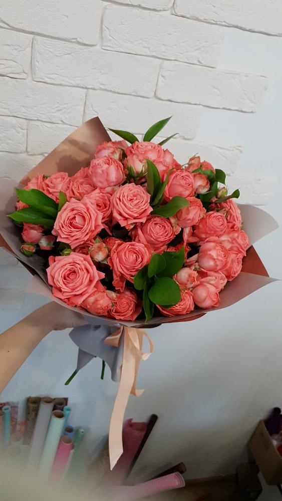 Букет цветов из: Розы в Невели