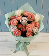 Букет цветов из:  Розы в Невели