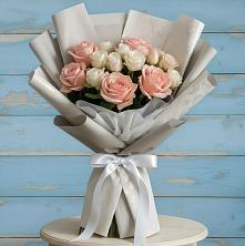 Букет цветов из:  Розы в Невели