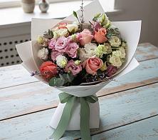 Букет цветов из:  Розы, Лизиантусы и Гвоздики #REPLACE_PRED# Невели