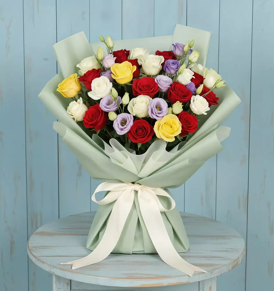 Букет цветов из: Розы в Невели