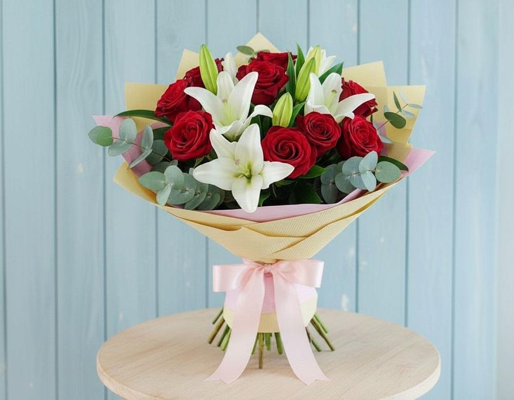 Букет цветов из: Лилии и Розы в Невели